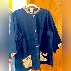 Long heavier jacket with tan and black pattern pocket. Part of 5 piece set